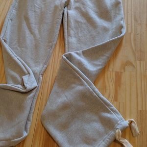 NWT Plush Grey Sweatpants, Size M